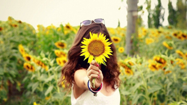 Love the skin you're in...with Andreas Sunflower Seed Oil!